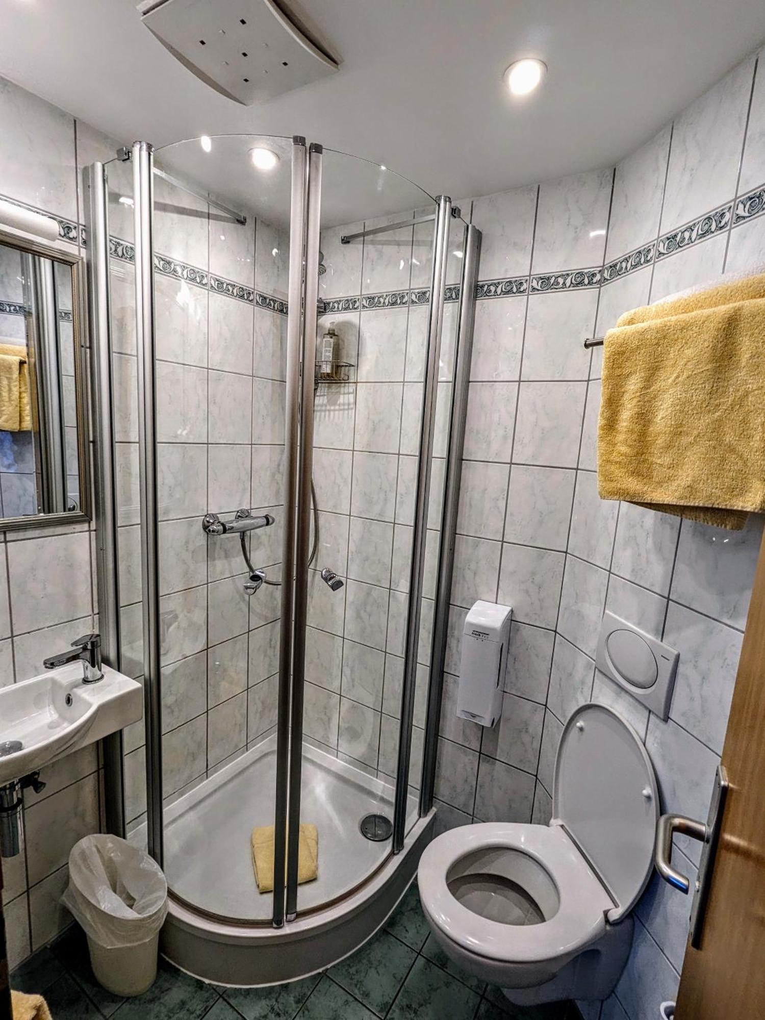 Am Rathaus Hotel 2*